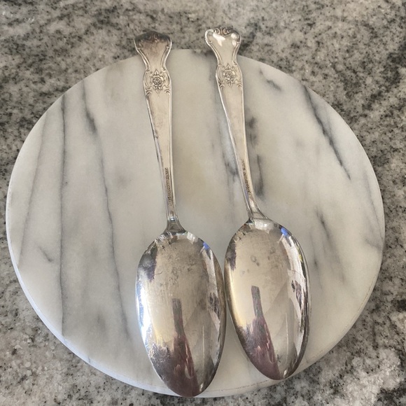 Vintage 1950 Signature Old Company Plate Silver Plate Spoons Set! - Picture 3 of 4